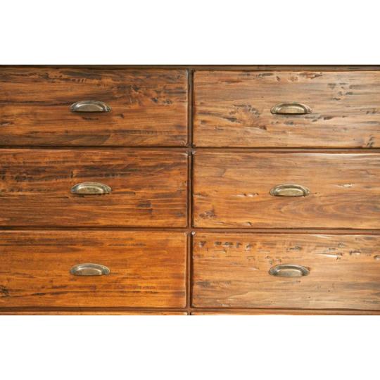 mediteranska spalna komoda rustikalna masivna lipa zasuvkova klasicka patinovana country vintage patinovana spalna skrina na oblecenie hneda sedliacky nabytok starozitny klasicky nabytok lameridiana interierovy obchod.jpg